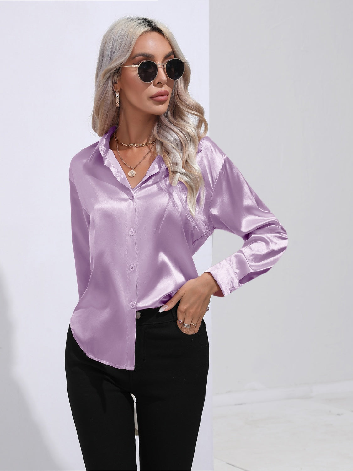 Collared Neck Buttoned Long Sleeve Shirt